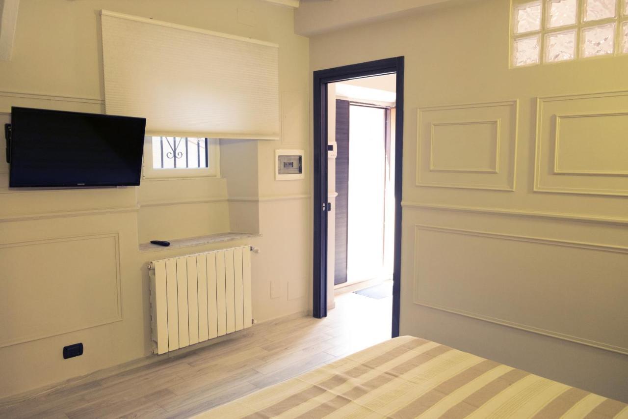 Casa Indipendente A Trastevere Feriehus Rom
